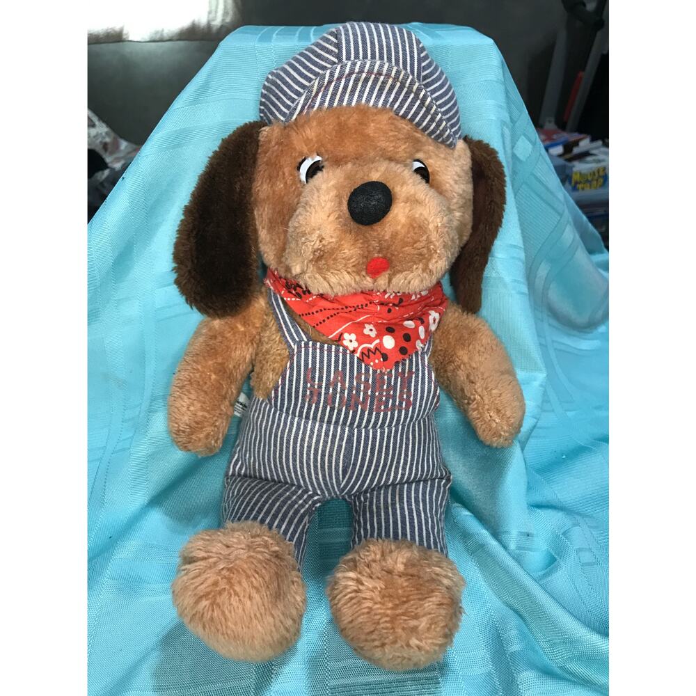 Vintage‎ knickerbocker Casey Jones Engineer Plush Dog 16" Animals of Distinction